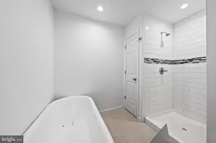 219 Rittenhouse St NW, Washington, DC 20011 - Photo 48
