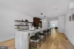 2515 Ontario Rd NW, Washington, DC 20009 - Photo 2