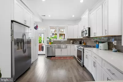 35 T Street NW, Washington, DC 20001 - Photo 10