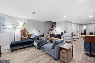 35 T St NW, Washington, DC 20001 - Photo 34