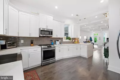 35 T Street NW, Washington, DC 20001 - Photo 14