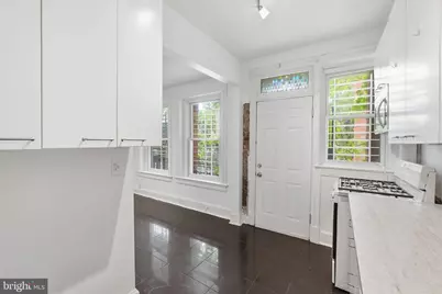 2711 11th Street NW #UNIT C, Washington, DC 20001 - Photo 8