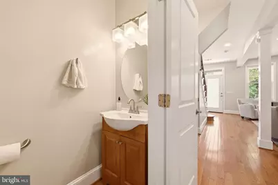 1425 C Street NE, Washington, DC 20002 - Photo 14