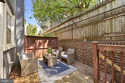 1425 C Street NE, Washington, DC 20002 - Photo 30