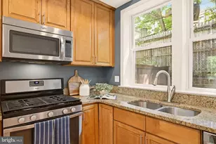 1425 C St NE, Washington, DC 20002 - Photo 8