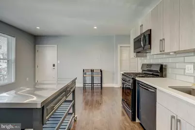1605 F Street NE #2, Washington, DC 20002 - Photo 8