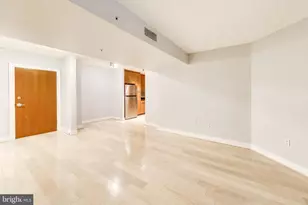 915 E St NW, Washington, DC 20004 - Photo 10