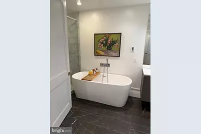 1837 Wyoming Avenue NW #B, Washington, DC 20009 - Photo 12