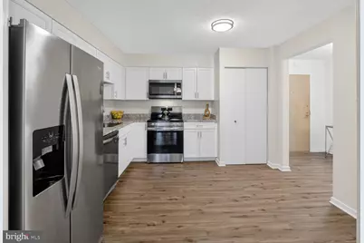 2111 Wisconsin Avenue NW #411, Washington, DC 20007 - Photo 8