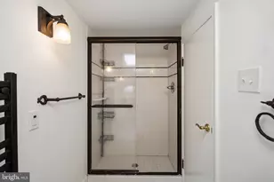 2122 Florida Ave NW, Washington, DC 20008 - Photo 40