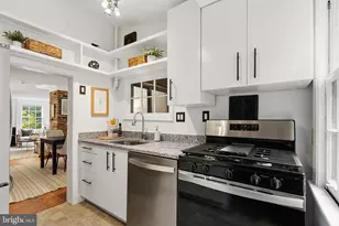 2122 Florida Ave NW, Washington, DC 20008 - Photo 28