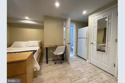 263-B Kentucky Avenue SE #B, Washington, DC 20003 - Photo 8