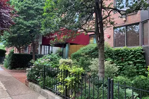 1825 T St NW, Washington, DC 20009 - Photo 2