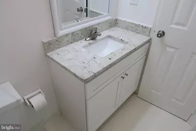 1825 T Street NW #303, Washington, DC 20009 - Photo 6