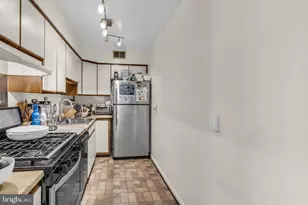 3040 Pineview Ct NE, Washington, DC 20018 - Photo 14