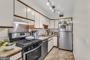 3040 Pineview Ct NE, Washington, DC 20018 - Photo 16