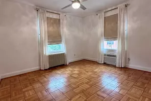 4481 MacArthur Blvd NW, Washington, DC 20007 - Photo 6