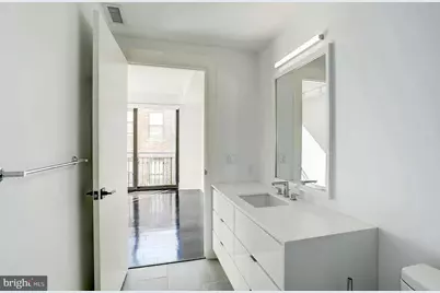 1011 M Street NW #407, Washington, DC 20001 - Photo 12