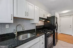 738 Longfellow St NW, Washington, DC 20011 - Photo 10