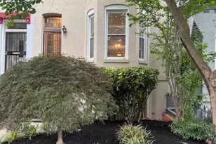 1914 11th St NW, Washington, DC 20001 - Photo 2