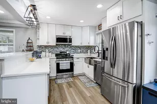 2201 Taylor St NE, Washington, DC 20018 - Photo 2