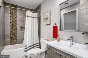 2201 Taylor St NE, Washington, DC 20018 - Photo 18