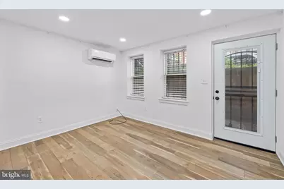 2032 15th Street NW #2, Washington, DC 20009 - Photo 4