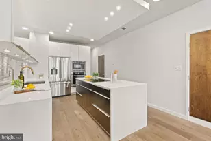 1341 Irving St NW, Washington, DC 20010 - Photo 14