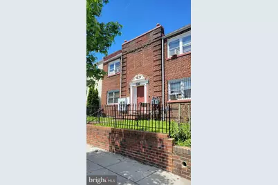 1712 Capitol Avenue NE, Washington, DC 20002 - Photo 1