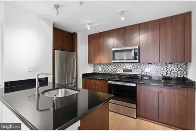 1423 Newton Street NW #303, Washington, DC 20010 - Photo 8