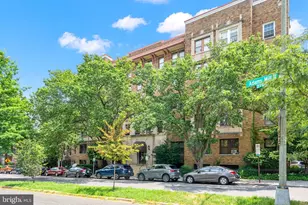 2707 Adams Mill Rd NW, Washington, DC 20009 - Photo 2