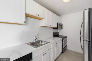 4600 Connecticut Ave NW, Washington, DC 20008 - Photo 16