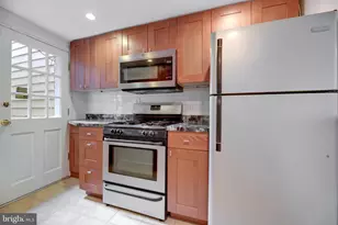 916 East Capitol St NE, Washington, DC 20003 - Photo 62