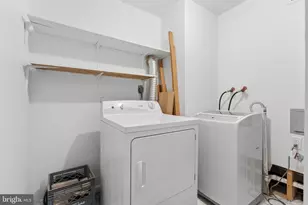 916 East Capitol St NE, Washington, DC 20003 - Photo 32