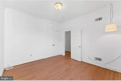 916 East Capitol Street NE, Washington, DC 20003 - Photo 24