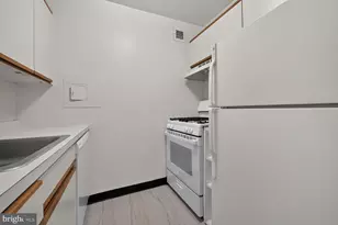 2030 F St NW, Washington, DC 20006 - Photo 10