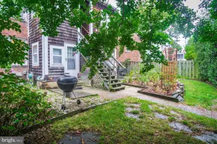 2335 40th St NW, Washington, DC 20007 - Photo 18