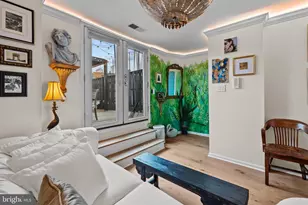1718 U St NW, Washington, DC 20009 - Photo 4