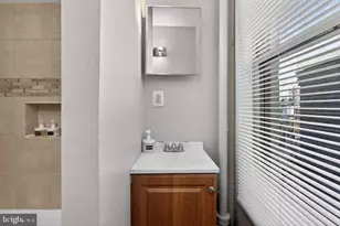 1119 Montello Ave NE, Washington, DC 20002 - Photo 8