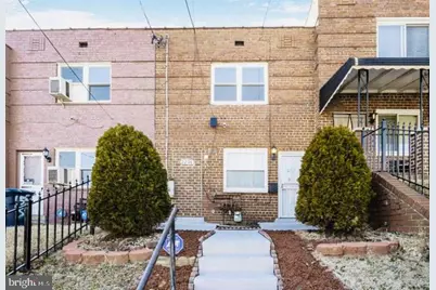 2206 15th Street NE, Washington, DC 20018 - Photo 2