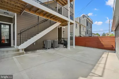 1130 Penn Street NE #6, Washington, DC 20002 - Photo 20