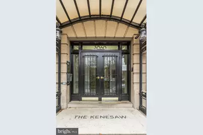 3060 16th Street NW #308, Washington, DC 20009 - Photo 2