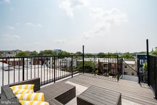 520 Irving St NW, Washington, DC 20010 - Photo 42