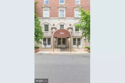 1661 Crescent Place NW #306, Washington, DC 20009 - Photo 2