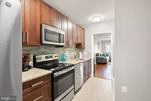1642 Beekman Pl NW, Washington, DC 20009 - Photo 18