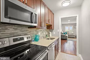 1642 Beekman Pl NW, Washington, DC 20009 - Photo 16
