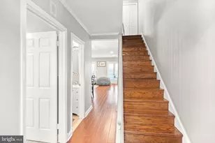 1642 Beekman Pl NW, Washington, DC 20009 - Photo 4