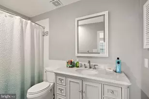 1642 Beekman Pl NW, Washington, DC 20009 - Photo 28