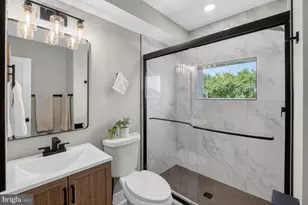 1721 Jackson St NE, Washington, DC 20018 - Photo 18