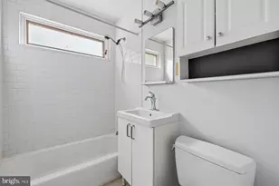4595 MacArthur Blvd NW, Washington, DC 20007 - Photo 22
